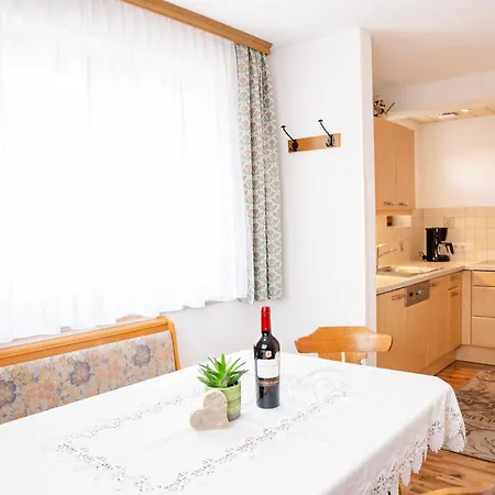 Haus Stecher Apartman *