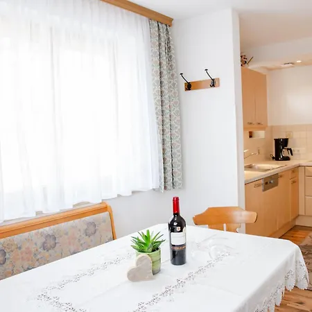 Haus Stecher Apartman *