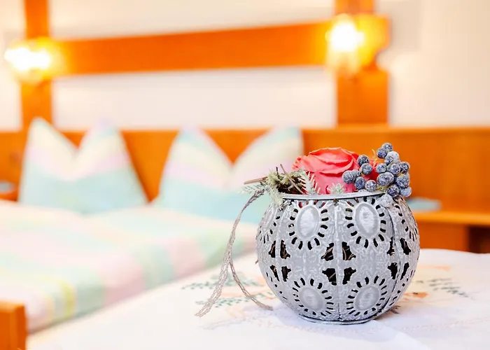 Haus Stecher ناودرس