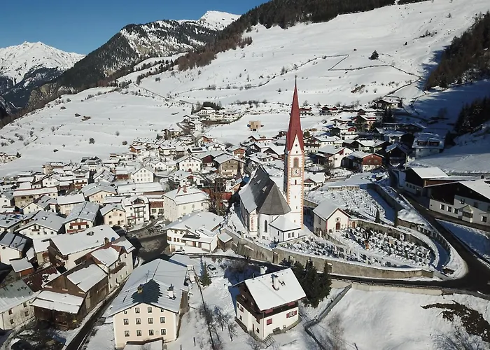 Haus Stecher ناودرس